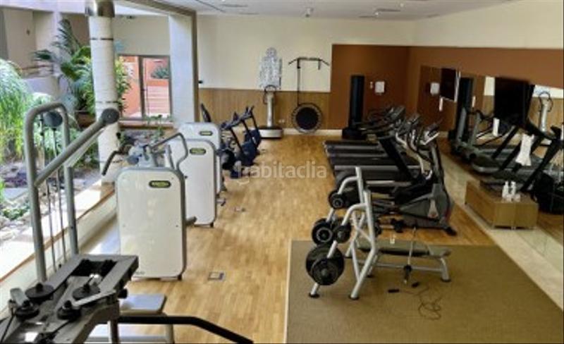 Foto ebc9062d-81e6-4b71-9c2f-2e9c92969dcf. Ático  duplex con vistas al mar en Puerto Banús () parking privado 2 coches. en Marbella