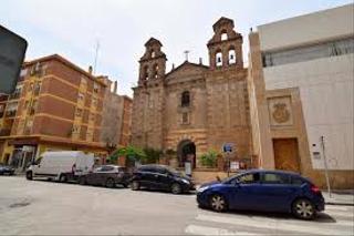 Terreny residencial a Perchel Norte. Suelo urbano para 10 apartamentos turistico con licencia y proye