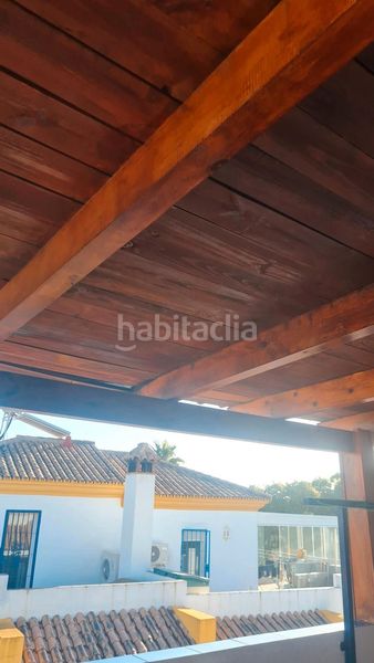 Foto 42ce33e6-3b37-4d9a-a2fc-6f42394654f4. Casa adossada amb xemeneia piscina a San Pedro de Alcántara Pueblo Marbella