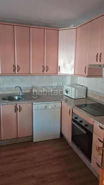Foto ae169dc8-b234-4c6e-bea2-a646c1cc663c. Casa adossada amb xemeneia piscina a San Pedro de Alcántara Pueblo Marbella