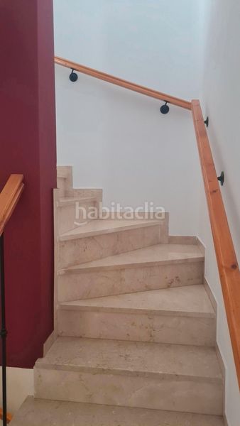 Foto fae07bc9-6a1a-4244-981b-11afd4b17d10. Casa adossada amb xemeneia piscina a San Pedro de Alcántara Pueblo Marbella