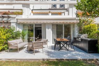Planta baixa a La Quinta. Piso en planta baja con terraza, pequeño jardin con acceso direc