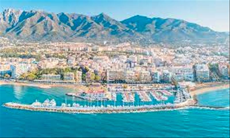 Foto beb2dcac-09c7-4f83-98e2-40fad88c4658. Monolocale con piscina in Playa de la Fontanilla Marbella