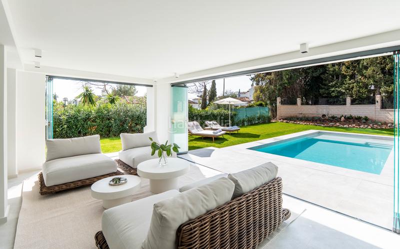 Foto 1f188b0a-1592-407e-97a0-44f8fc33057d. Chalet mit parking pool in Nueva Andalucía centro Marbella