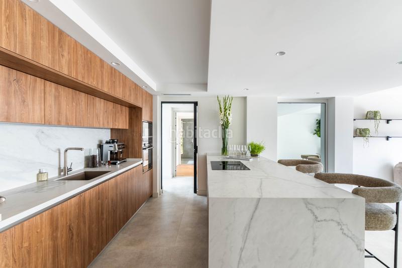 Foto e0381c64-3e8b-4737-ae2d-7024a3263f61. Chalet mit parking pool in Nueva Andalucía centro Marbella