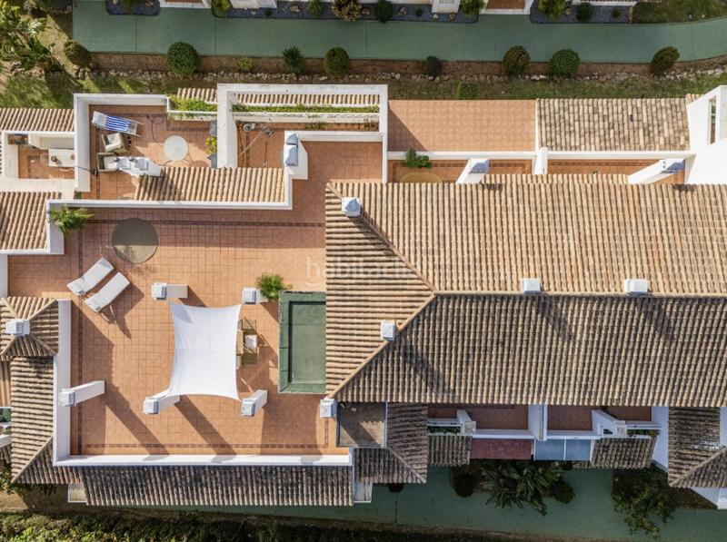 Foto 09173a5e-124b-4d41-8770-686e244f3014. Attico con parcheggio piscina in Río Real Marbella