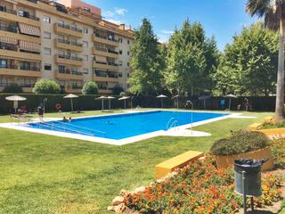 Apartamento en San Pedro de Alcántara Pueblo. Piso en urb.guadalcantara centro de san pedro alcántara-marbella