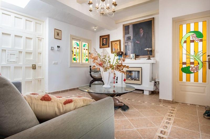 Foto d50bb5b7-dc39-48e5-8034-35c17207cd10. Xalet amb piscina a altos de Estepona Estepona