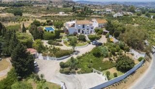 Mas à Buenavista-Lauro Golf. Finca con casa estilo andaluz, en alhaurín de la torre-málaga. p