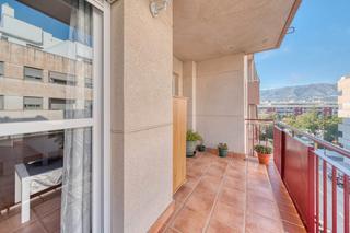 Appartement à Los Ríos. Ocasión en las lagunas de mijas piso con 3dormitorios, ascensor