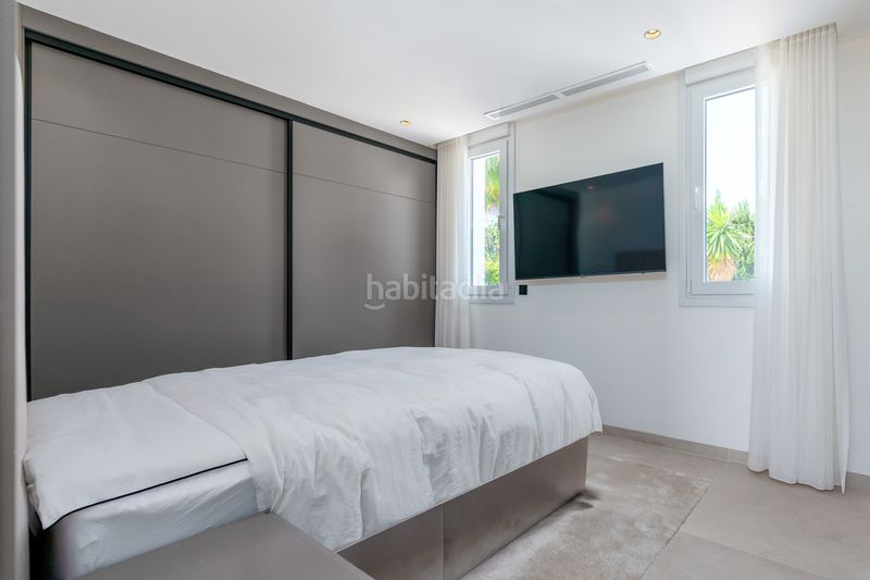 Foto d72e5104-221b-4800-981f-e07c38fe5517. Casa adossada amb piscina a La Quinta Benahavís