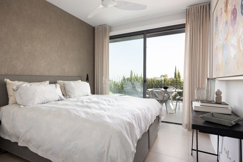 Foto 414c9a77-67f7-41a8-be0a-78a23ffe94f0. Apartament amb aparcament piscina a La Quinta Benahavís