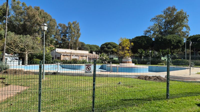 Foto 7b587fc0-53b2-4126-bf4a-f2dc0d058443. Casa adossada amb piscina a Santa María Marbella