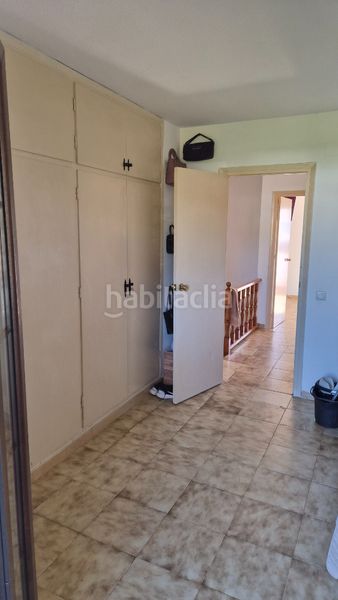 Foto a98d6c7f-bfd5-4020-8186-3f593d403a21. Casa adossada amb piscina a Santa María Marbella