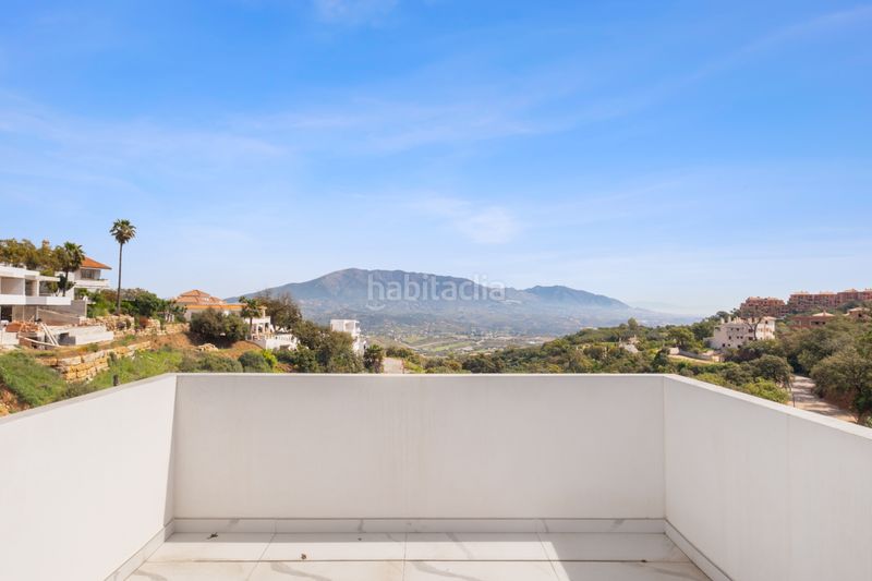 Foto 2081f1ba-0c86-43ed-ad04-d934c928e8fd. Xalet amb aparcament piscina a La Mairena Ojén