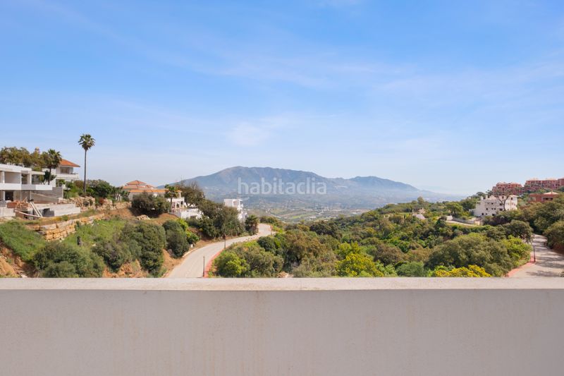 Foto 50977adb-c6ab-4fda-af52-80cb7f28e3a3. Xalet amb aparcament piscina a La Mairena Ojén