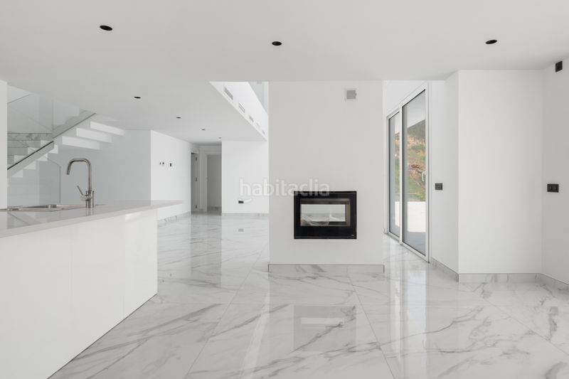 Foto ce3915f6-a34c-4266-ac17-73944505af26. Xalet amb aparcament piscina a La Mairena Ojén