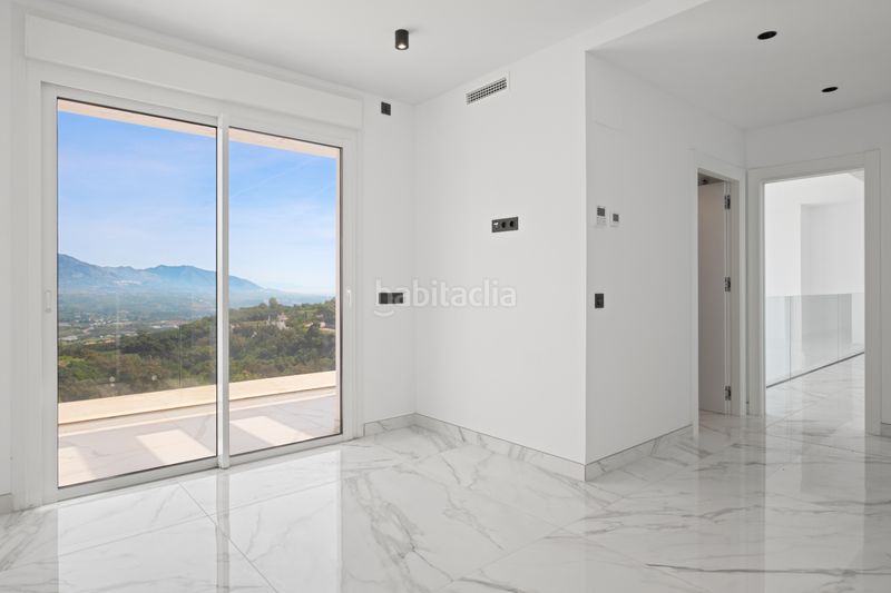 Foto d52518df-43ca-4e6d-b3da-9258b2a441d4. Xalet amb aparcament piscina a La Mairena Ojén