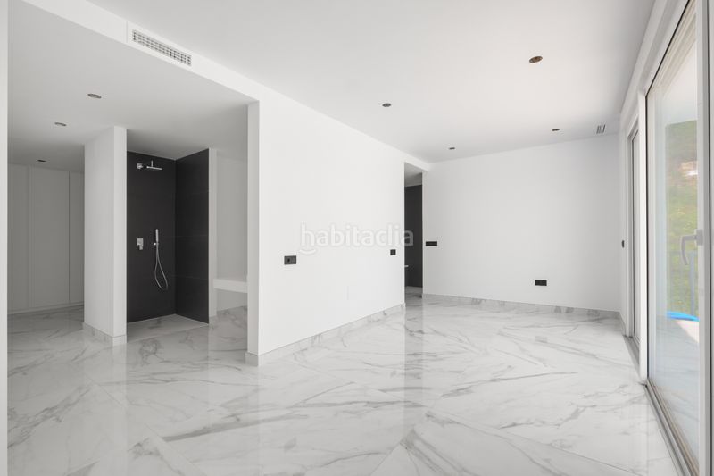 Foto fa79c496-8962-4901-a4e8-103ccd176731. Xalet amb aparcament piscina a La Mairena Ojén