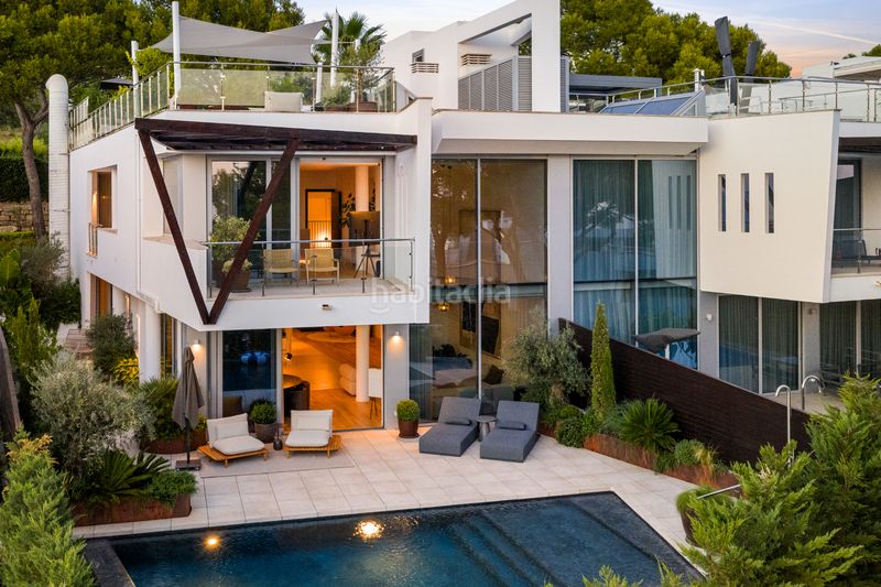 Foto 097b8c31-ccac-474d-8899-678b03eaf5c8. Casa aparellada amb aparcament piscina a Sierra Blanca Marbella
