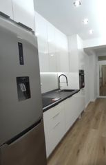Pis a Puerto Deportivo. ¡oportunidad en fuengirola centro! apartamento renovado a 200m d