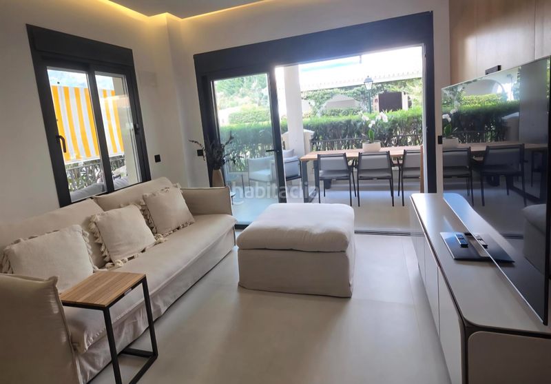 Foto 3316f778-67ae-4122-b66a-2cf299cb7c86. Apartament amb aparcament piscina a Puerto Banús Marbella