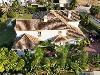 Xalet a Guadalmina Alta. Espectacular villa de lujo reformada junto al golf | 5 dorm.en s