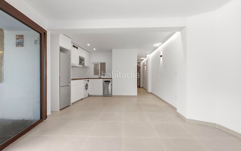 Foto b2c02fd0-2e9e-48e1-9223-620e71b71da2. Apartament amb piscina a Marbesa Marbella