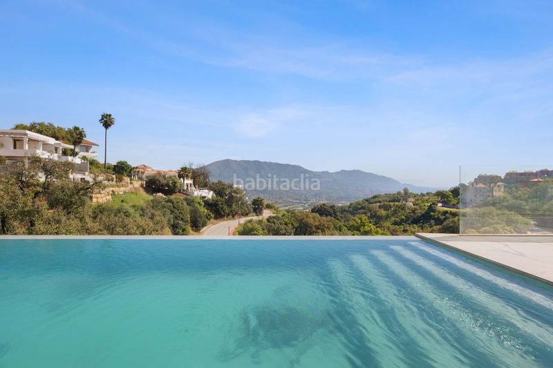 Foto 4bd7f1c9-b02e-4891-8bd4-17c7f3ea60ff. Xalet amb piscina a La Mairena Ojén