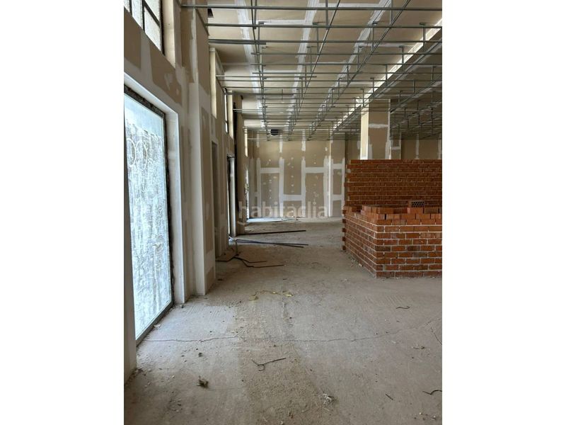 Foto 0468842c-b382-4da2-8ff0-2a3bdde55fcb. Local comercial en avenida europa cuesta romero 1 oportunidad en Noblejas