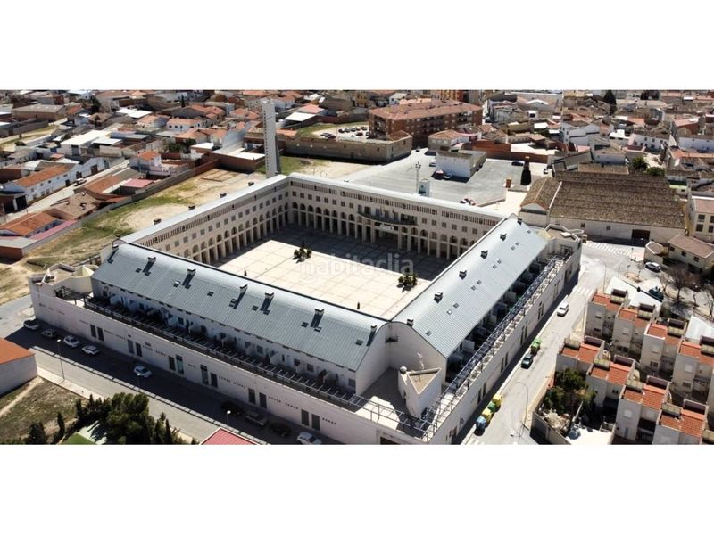 Foto d7d0ebb6-f51e-4bdd-abd7-c8e36927663b. Local comercial en avenida europa cuesta romero 1 oportunidad en Noblejas