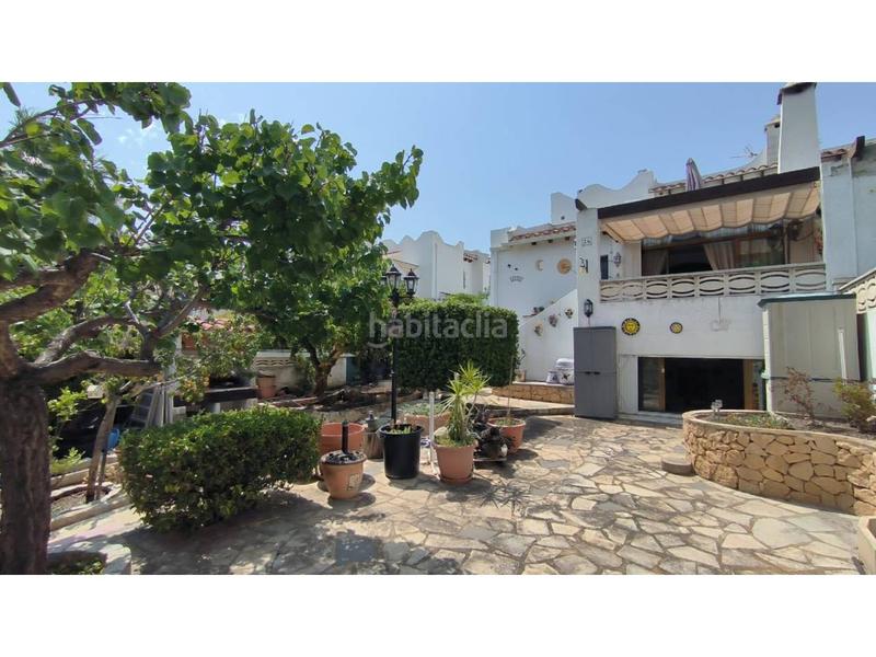 Foto 4cb3d4ac-128c-4f18-ba81-0bbc071b3d8e. Casa oportunidad en Montebello - Nou Espai Nucia (la)