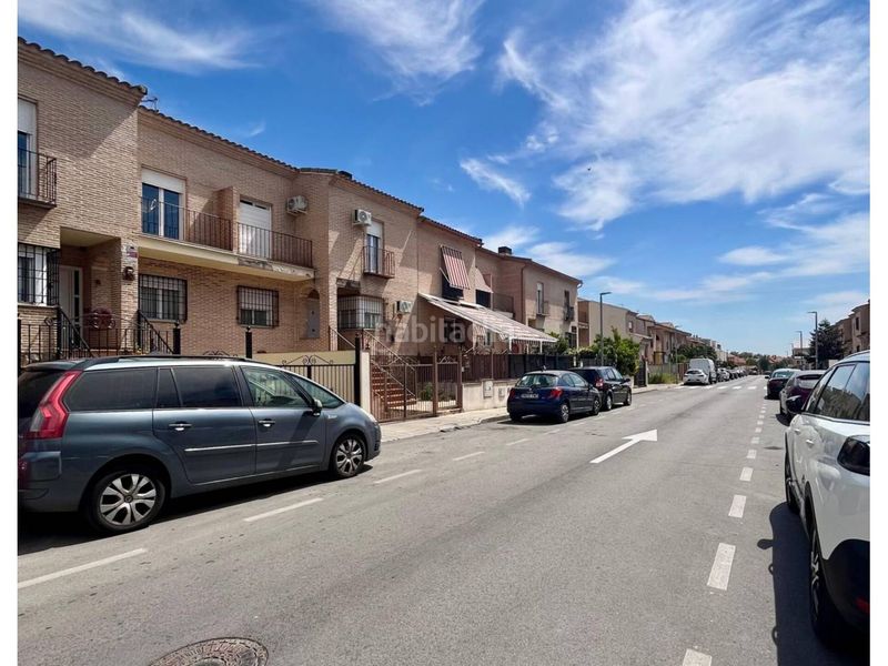 Foto 6bd01a19-45c5-40d2-ada1-d141c8198740. Semi detached house in calle carlos saura 58 in Parque Manuel de Vega-Carretera de Ugena Illescas