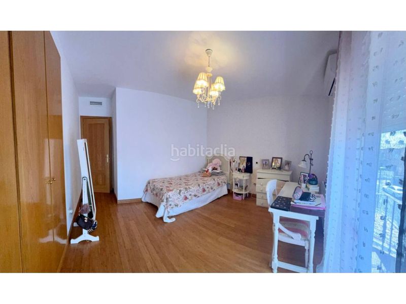 Foto 8be2a5ca-c8e8-42f6-9b51-b05775ee4a45. Semi detached house in calle carlos saura 58 in Parque Manuel de Vega-Carretera de Ugena Illescas