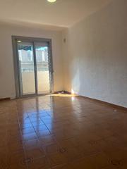 Appartement  Via de bàrcino 13. Piso con mucha luz en via barcino orientación a patio de manzana