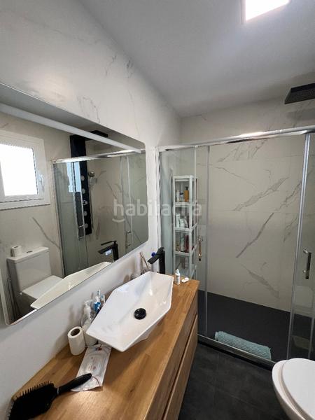 Foto 98829e1c-0bd3-46d0-a75a-b7de161a9b48. Pis a carrer arquitecte gaudí 26 a Centre Roses