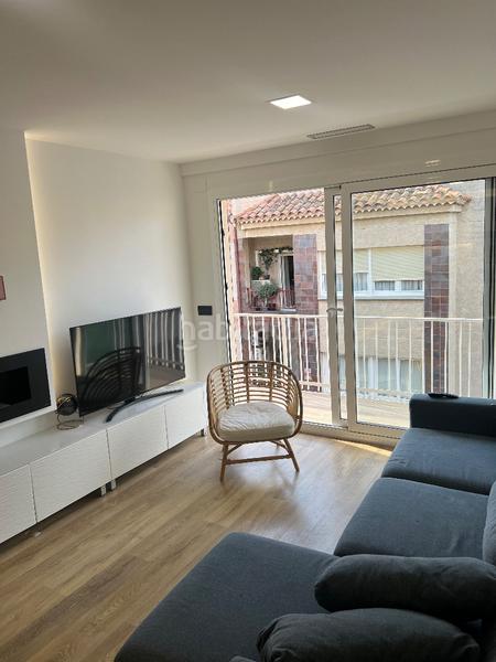 Foto c980d203-9cb6-4b5c-993b-2881ab80c2ad. Pis a carrer arquitecte gaudí 26 a Centre Roses