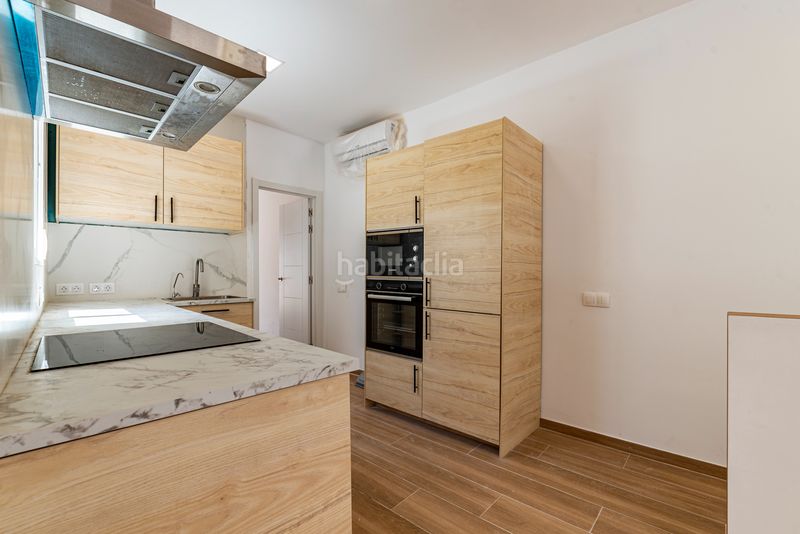 Foto 4b63ba3a-ac5d-40f3-ad5a-062498a7a8a6. Casa amb calefacció a Vilamarina Viladecans