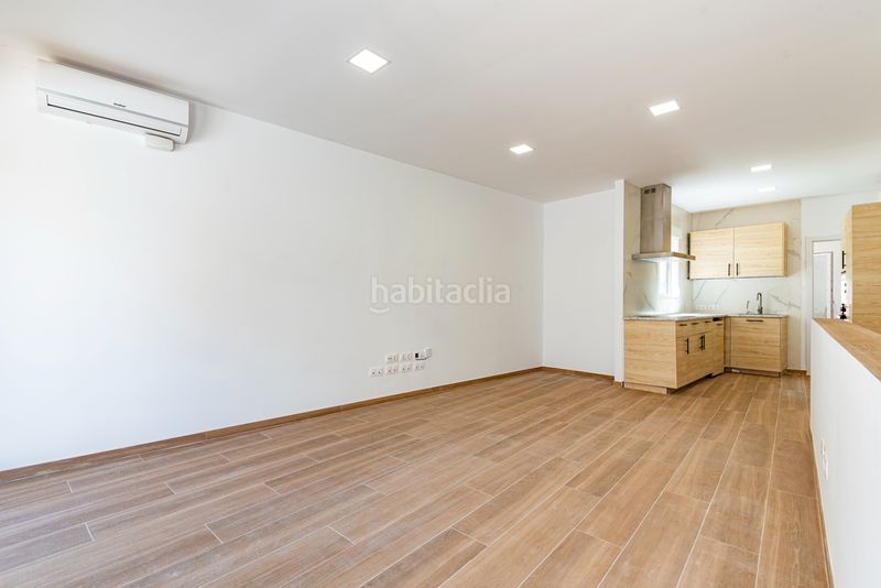 Foto 6084d9b7-bf0e-4540-a403-f2fb9d3a5463. Casa amb calefacció a Vilamarina Viladecans