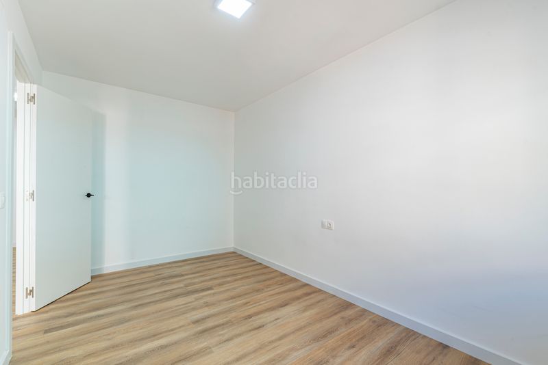 Foto 1d3b5a93-03f1-4306-967d-4490e7761408. Pis a carrer del general prim 2 a La Roureda Viladecans