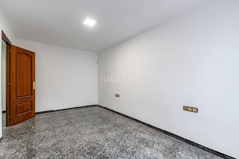 Foto b5357228-7974-43a2-8b48-872a881b0cd3. Pis a La Salut Badalona
