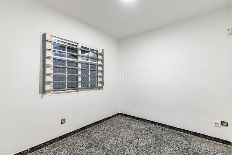 Foto e3ee8c2f-fa26-49c6-8e83-99a25999f6f0. Pis a La Salut Badalona