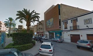 Local Comercial a Plaça primer de maig 4. Magnífico local en puerto de sagunto.