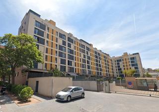 Appartement à Carrer de salvador rodríguez bronchú 1. Magnífico piso en valencia.