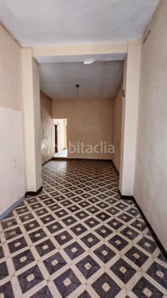 Casa adossada a Carrer de sant vicent de la roda 30