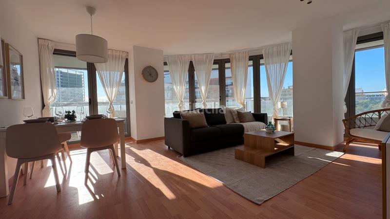 Foto f999431f-7f4a-4e18-a908-bf502998c2c0. Appartement avec parking dans La Constitución-Canaleta Mislata