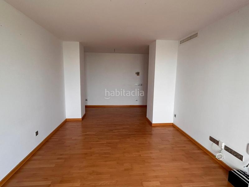 Foto 571e2d65-a9fc-4fe8-8d05-30b4f36c6105. Appartement avec chauffage parking dans La Constitución-Canaleta Mislata