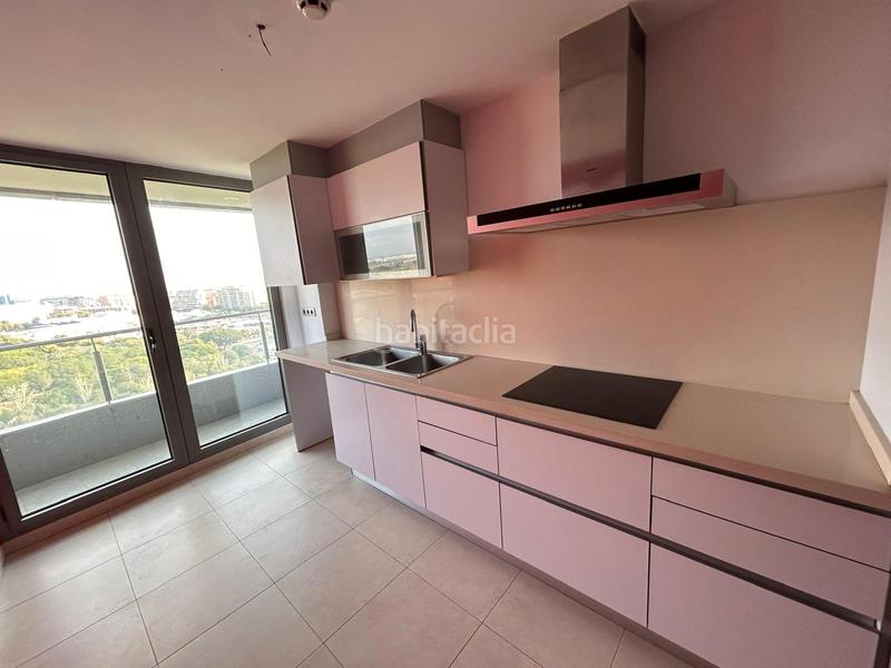Foto dad847f7-d5da-4a24-b86b-451a735905d4. Appartement avec chauffage parking dans La Constitución-Canaleta Mislata