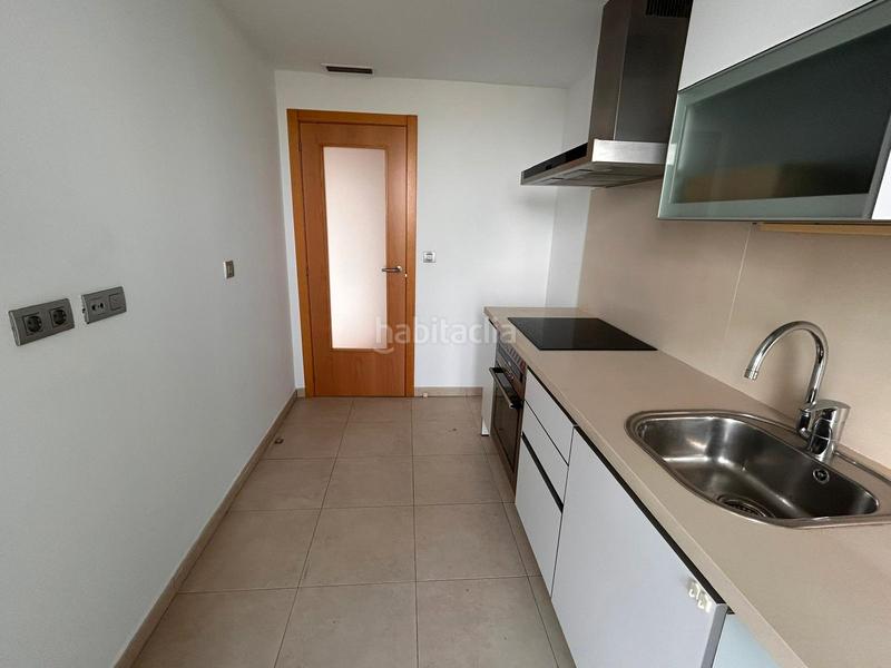 Foto 5fdf2be6-9d60-467a-889f-6aca22d81b7b. Flat with parking in La Constitución-Canaleta Mislata