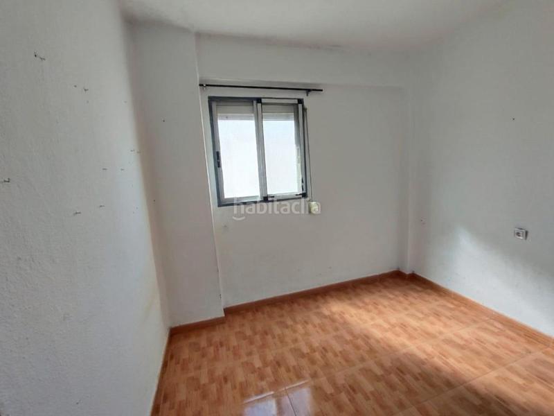 Foto 36cbe821-50aa-42a9-9efd-1774212ced95. Piso en carrer de vicent puchol 11 magnífico piso en castellar. en Valencia